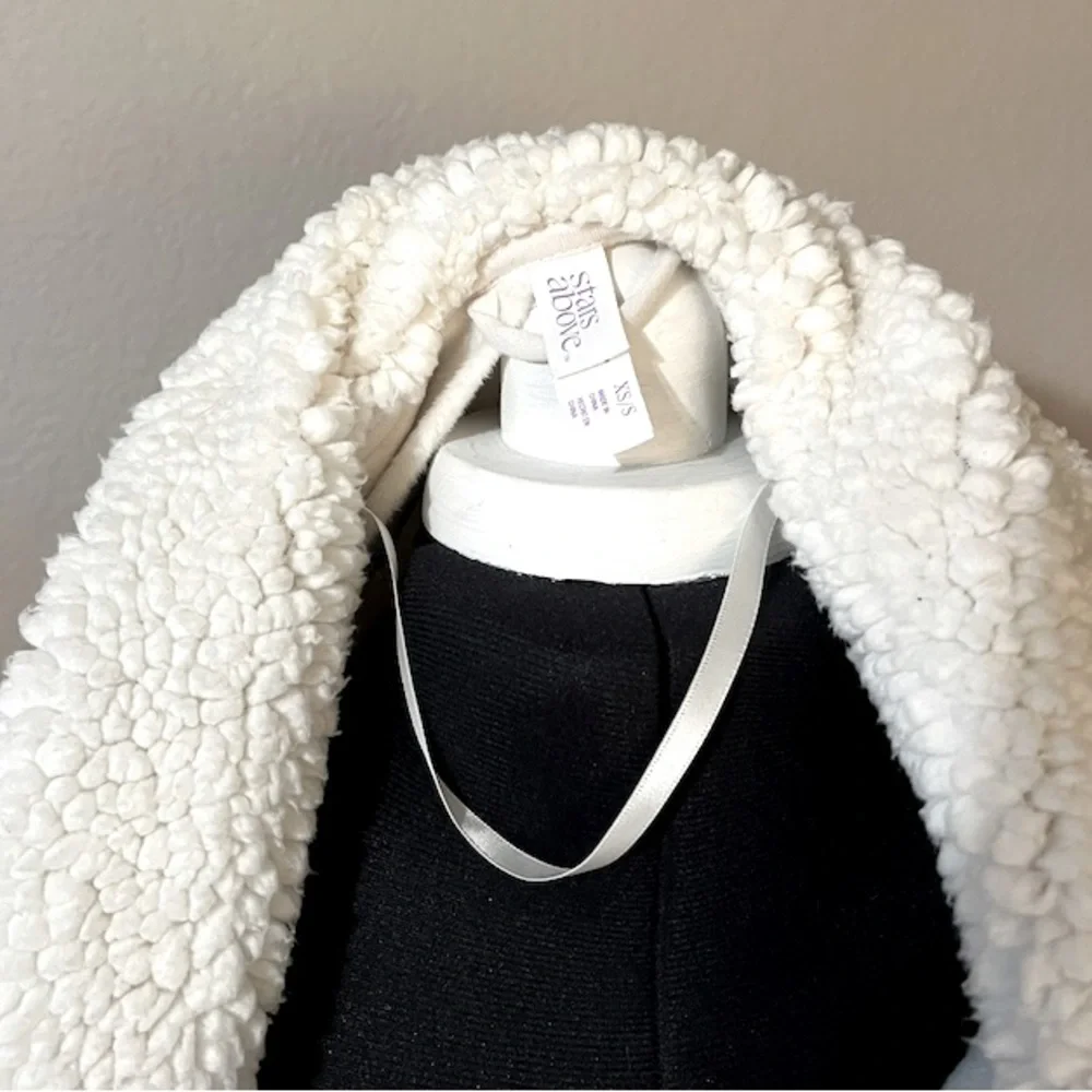 Super Soft & Cozy Fur-like Bath Robe - XS/S - Picture 5 of 5